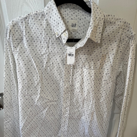 Men’s button-down shirt (Small) | Gap - Picture 4 of 7